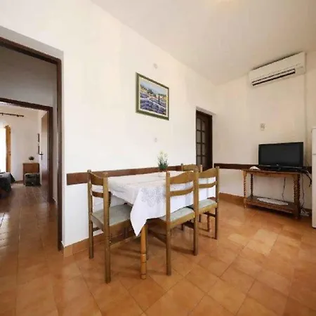 In - Insel Iz 53387 *